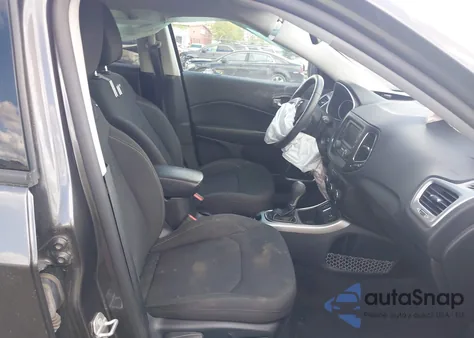 2018 Jeep Compass Sport Fwd from USA, damaged, VIN 3C4NJCAB0JT267454